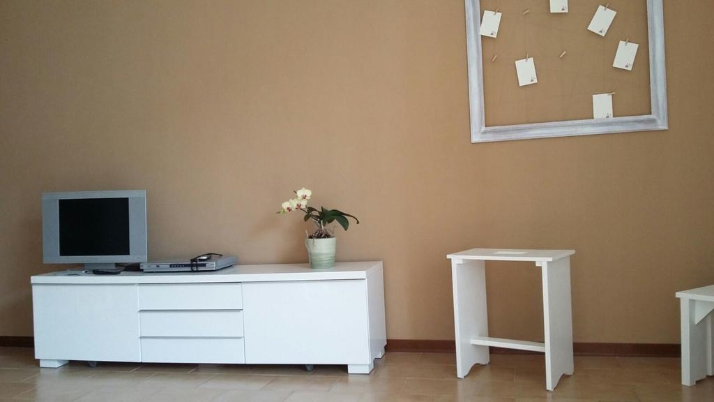 Casa Nanny Apartment Monzambano Ngoại thất bức ảnh